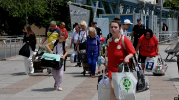 У Болгарії зупинили держпрограму розміщення біженців з України