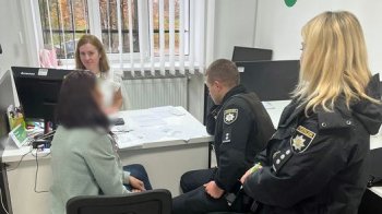 Мешканка Львівщини хотіла обміняти в сервісному центрі чуже водійські посвідчення