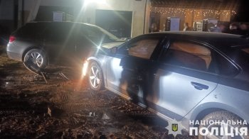 У Самборі п’яний водій в’їхав у припарковане BMW