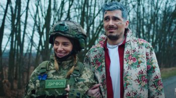 «Піксельна спідничка»: мережу обурив трек HANUMIKE «Дика дичка» про жінок у ЗСУ