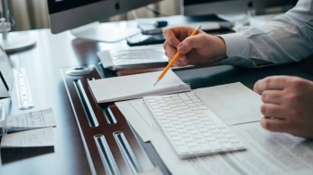 Від 20 до 110 тис.грн: які зарплати пропонують фахівцям на Львівщині