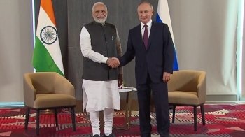 Пригрозив Україні та збрехав, що "робить усе, щоб швидше закінчити війну": путін відвідав саміт Шанхайської організації співробітництва