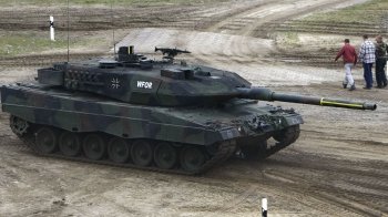 Польща може передати Україні 14 танків Leopard