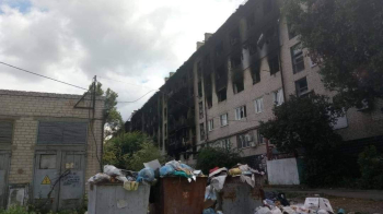 У тимчасово окупованому Сєвєродонецьку падають аварійні багатоповерхівки (відео)