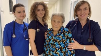 У Львові третій раз перезапустили серце 101-річної жінки