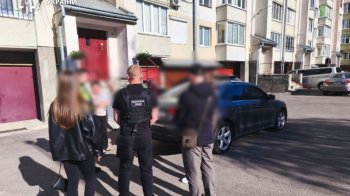 Двоє мешканок Львівщини займались сутенерством на Прикарпатті