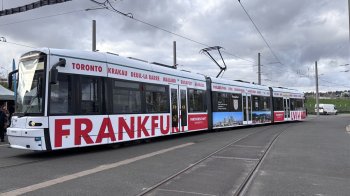 У Франкфурті запустили іменний трамвай з панорамами Львова