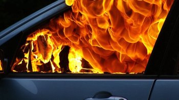 Суд виніс вирок дрогобичанину за підпал двох авто в Івано-Франківську