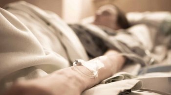 У Львові після пологів одна породілля померла, інша залишилась з інвалідністю: рідні звинувачують медиків