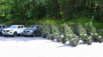 Львівщина передала 125 бригаді міномети та пікапи на 17 млн грн