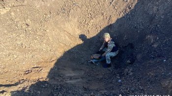 Вибухотехніки поліції Львівщини розміновують Херсонщину