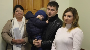 Родині сироти на Львівщині вручили ключі від житла