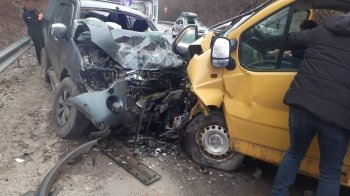 63-річний водій Opel Vivaro загинув внаслідок зіткнення з Mitsubishi на Самбірщині