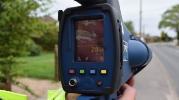 На Львівщині ще на двох дорогах патрульні вимірюватимуть швидкість авто