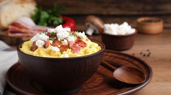 Банош по-гуцульськи: як приготувати легендарну страву