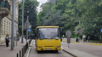 У Львові один з автобусних маршрутів більше не заїжджатиме до ТРЦ VicУ Львові один з автобусних маршрутів більше не заїжджатиме до ТРЦ Victoria Gardenstoria Gardens