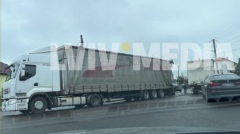 На Львівщині у ДТП потрапили дві вантажівки (відео)