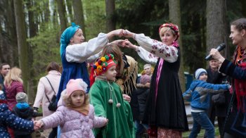 У львівському сквері «На Валах» проведять гаївки: дивитись онлайн
