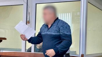 Корегувальник за гроші допомагав росіянам, фото Офісу генпрокурора