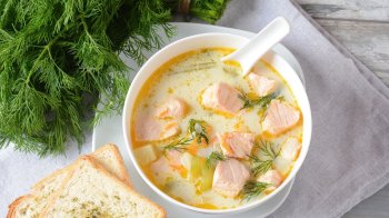 Суп з червоної риби з вершками