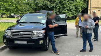 У Києві затримали кримінальних авторитетів.