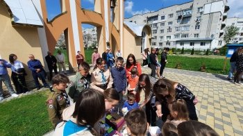 У Миколаєві на Львівщині пластуни зібрали 60 тисяч грн на спорядження воїнам