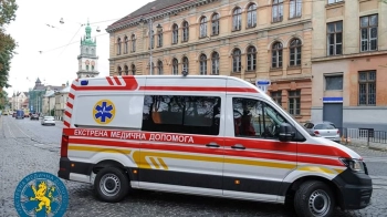 На Львівщині «швидка» протягом тижня доставила в лікарні понад 2 тисячі пацієнтів: деталі