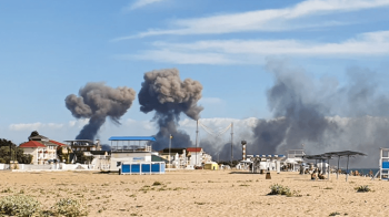 Військовий експерт розповів подробиці вибухів у Криму: удари були по трьох місцях