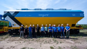 Перші зерновози повністю української комплектаці