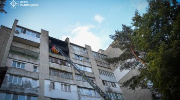 Пожежа у Новояворівську