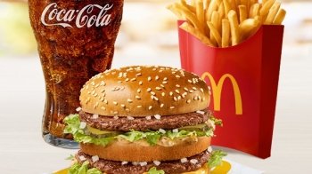 У McDonald's пояснили, чому не поспішають відчинятися
