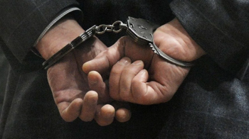 Ввозили товар і не платили: на Львівщині викрили схему з ввезення косметики та брендового одягу