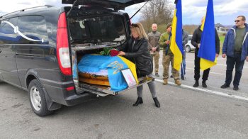 У Дрогобичі поховають захисника, який загинув поблизу Бахмута