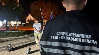 Викрадали людей та хуліганили: на Львівщині затримали банду злочинців, яка діяла під виглядом тероборони