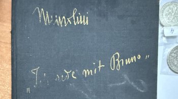 У Шегинях 63-річний казахстанець намагався ввезти старовинні монети і мемуари Муссоліні