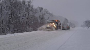 На гірському перевалі Львівщини введено обмеження для вантажівок
