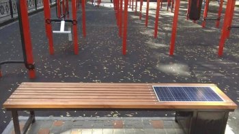 У центрі Львова встановлять лави із сонячними батареями