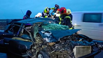 Травмовану 29-річну жінку через ДТП деблокували з авто у Шептицькому районі