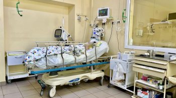 У Львові 13-річна дівчинка з правцем місяць перебуває в комі у лікарні