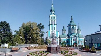 Митрополит Епіфаній з нагоди 20-річчя храму вперше відвідає Мостиська
