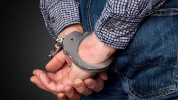 У Львові увʼязнили капелана за шахрайство з переправлянням за кордон за 20 тис. євро