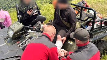 На Парашці рятувальники евакуювали травмованого 29-річного туриста