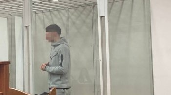 Принижували дівчат: організаторів київських п’яних вечірок взяли під варту