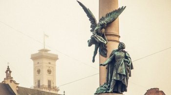 Повітряна тривога та відключення світла на Львівщині через негоду: головні новини області за 18 лютого 