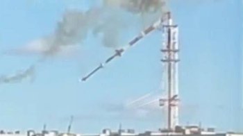 У Харкові внаслідок влучання обвалився шпиль телевежі