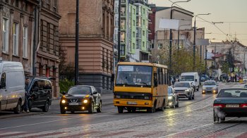 У Львові змінили кінцеву зупинку автобуса №17