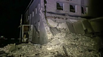 Наслідки удару по пожежному депо на Харківщині