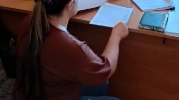 Намагалася дати хабар прикордонникам: на Львівщині повідомили про підозру 56-річній зловмисниці