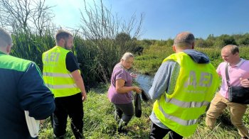 Правоохоронці розслідують обставини витоку стічних вод у селі біля Львова
