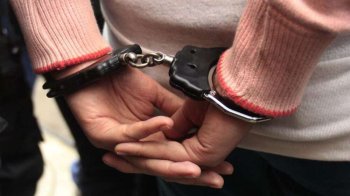 У Шептицькому 26-річна жінка обікрала незрячого ветерана-військовослужбовця